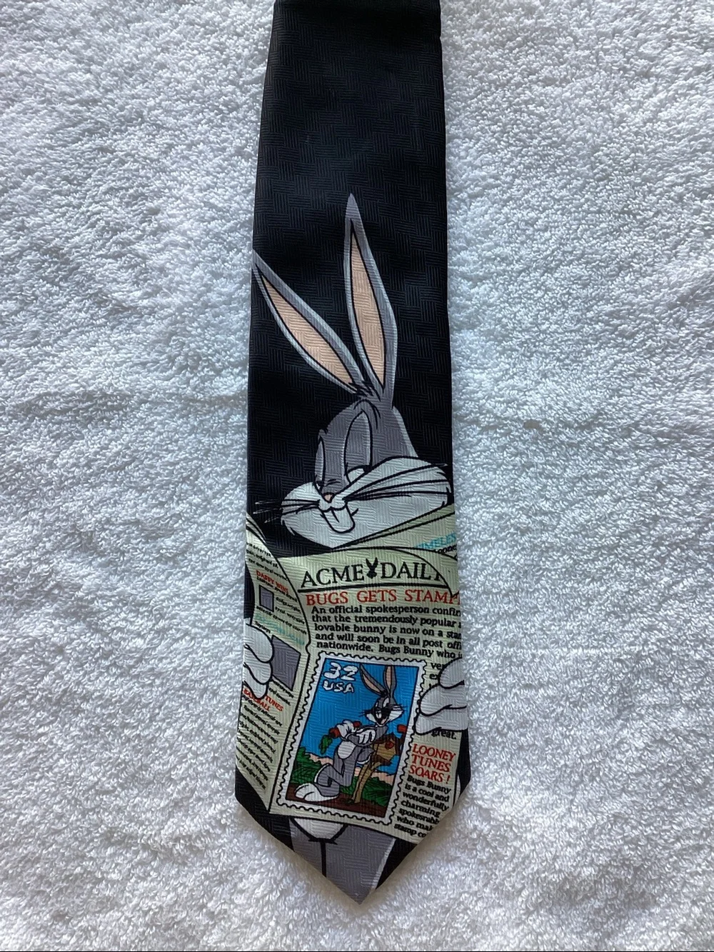 Warner Bros. Bugs Bunny Newspaper Stamp Tie in Black, Gray, Cream, Blue